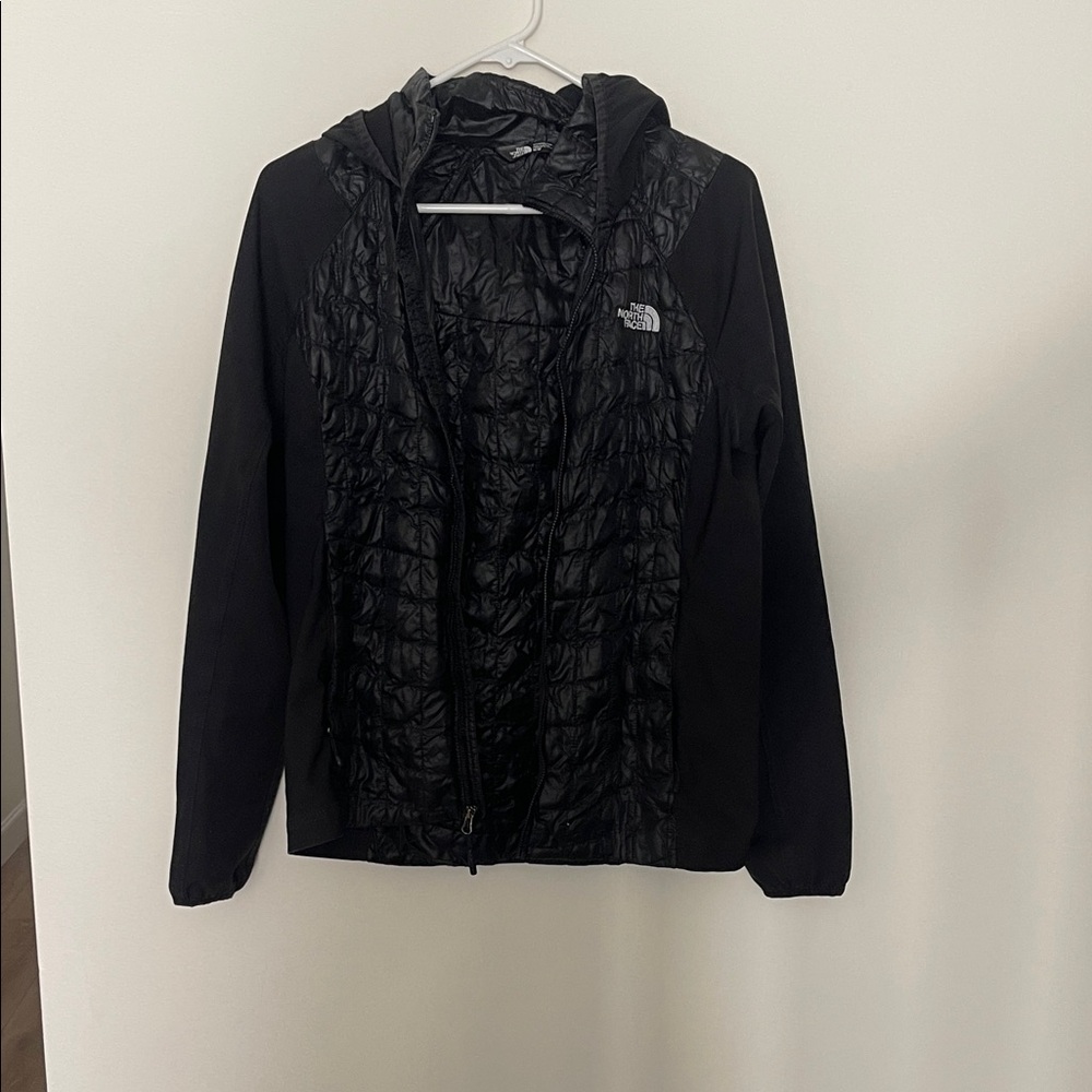 The North Face Women's Black Puffer Jacket